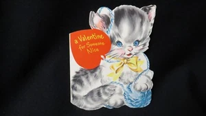 Vintage Kitten & Ball of Yarn Valentine Card c. 1940s by: American greetings - Picture 1 of 4