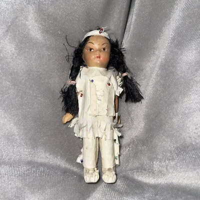 "Muñeca niña nativa americana antigua vintage porcelana Japón 5"" de alto buen estado" Foto 1 de 4