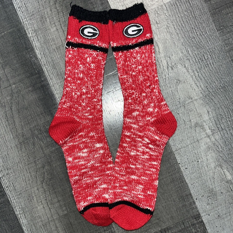 GEORGIA BULLDOGS COLLEGE TEAM LOGO RED ALPINE CREW SOCKS LARGE - Image 1 of 1