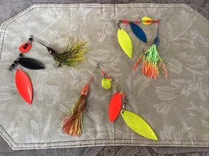 Señuelos de pesca 3 hojas Spinnerbaits x 3 con 3 colores de cabeza diferentes - Imagen 1 de 1