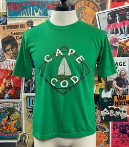 Vintage 90s Cape Cod Massachusetts Sailboat Nautical Souvenir Graphic T-Shirt - Picture 1 of 8