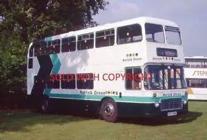 35mm original bus slide Norfolk Green RRP 858R (Ex United Counties) - Picture 1 of 1