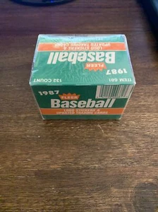 1987 FLEER UPDATE BASEBALL SET 132 MINT CARDS GREG MADDUX RC ROOKIE FACTORY SEAL - Picture 1 of 6