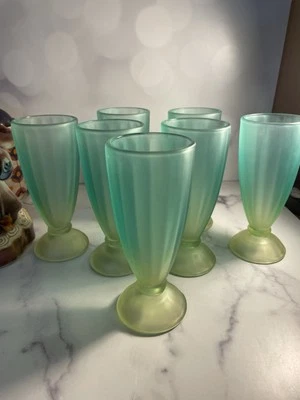 7 vasos de postre Libby esmerilados verde azulado con patas parfait helado flotador helado Foto 1 de 4