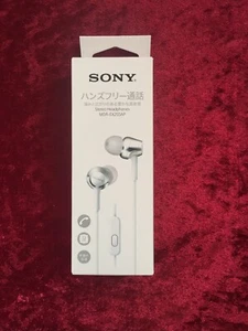 SONY MDR-EX255AP Closed Dynamic InEar Headphones InLine Remote Mic White - Picture 1 of 7
