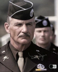 Foto firmada por Dale Dye Band of Brothers 8x10 BECKETT (colección de grado) - Imagen 1 de 3