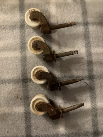 18 antique caster wheels Cover
