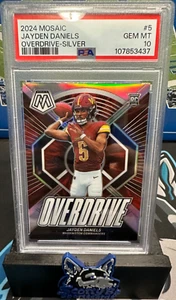 PSA 10 - 2024 Panini Mosaic - Overdrive Jayden Daniels #5 Silver Prizm (RC) - Imagen 1 de 2