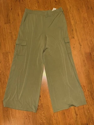 Pantalones Lisa Rinna Collection para mujer MD verde militar jogger salón tiro alto Foto 1 de 4