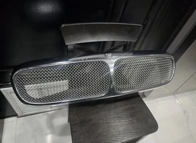 OEM 05 06 07 Jaguar XJR XJ8 XJ12 Vanden Plas Front Chrome Mesh Grill Grille   - Image 1 of 4