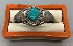 Vintage Southwest Sterling Silver & Turquoise Cuff Bracelet - Picture 1 of 6
