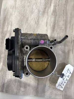 2012 2013 2014 NISSAN Juke 1.6L ENGINE THROTTLE BODY OEM 526-01 - Image 1 of 4