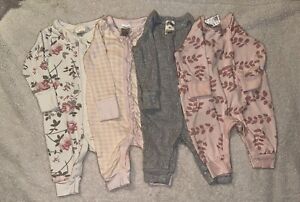 Modern Moments By Gerber 4 Pieces Girl Onesies 0-3 Months