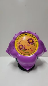 Disney Fairies Tinker Bell & Friends 2009 flor púrpura CD Boombox F500B funciona - Imagen 1 de 8