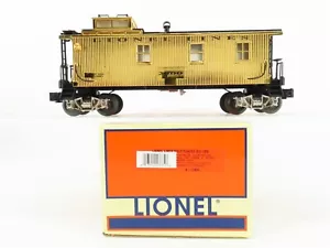O Gauge 3-Rail Lionel 6-17635 Die-Cast Gold Plated Caboose #2000 w/ Lights - Picture 1 of 14