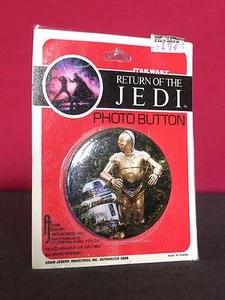 Star Wars Vintage 1983 Return of The Jedi ROTJ 2.25" Pinback C3PO & R2D2 - Picture 1 of 1