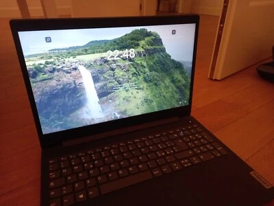 Lenovo IdeaPad 3 15,6" (Intel Celeron N4020, 4GB RAM, 1TB HDD) Laptop - Nero...  - Immagine 1 di 4