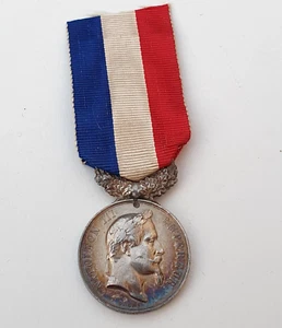 Médaille de Courage et de Dévouement, Second Empire, tète laurée, non attribuée - Picture 1 of 5
