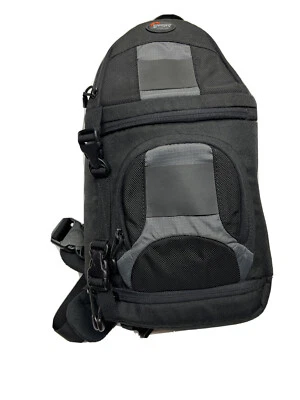 Lowepro SlingShot 100 AW All Weather Sling Camera Bag Black Gray Very Nice - Image 1 of 4