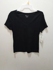 Junior Womens No Boundaries Size Large 11-13 V-neck Lace Tee Shirt Top NWT - Picture 1 of 3