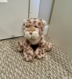 GANZ Webkinz Strawberry Cloud Leopard HM466 no code limited edition - Picture 1 of 2