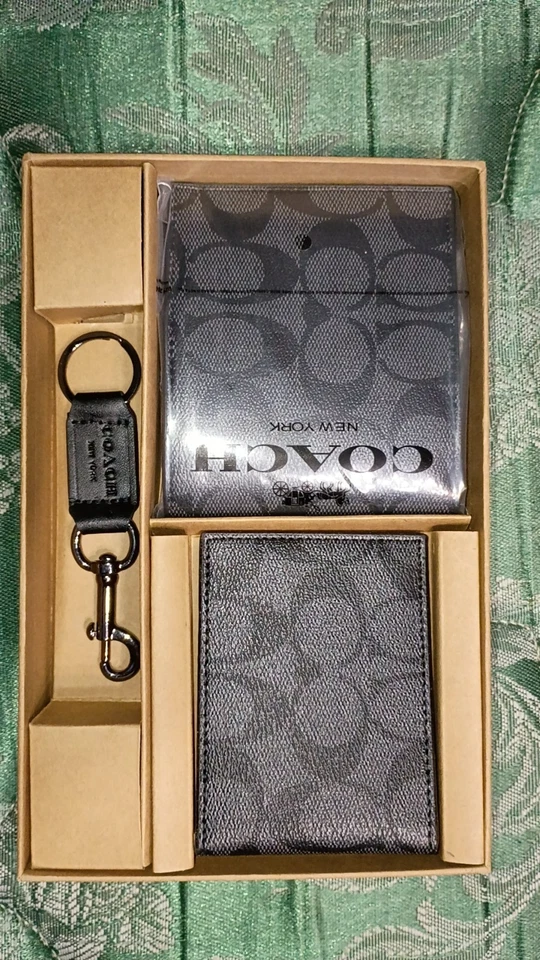 Coach Men's 3-in-1 Wallet Boxed Gift Set in Signature Canvas Gunmetal/Charcoal - image 1 of 3