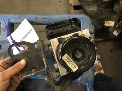 2011-2014 Dodge Avenger 2.4L Anti Lock Brake Pump Assembly Oem Foto 1 de 2