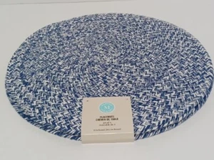 4 Martha Stewart Round Placemats 15" Cotton Woven Blue & WHITE NEW - Picture 1 of 2