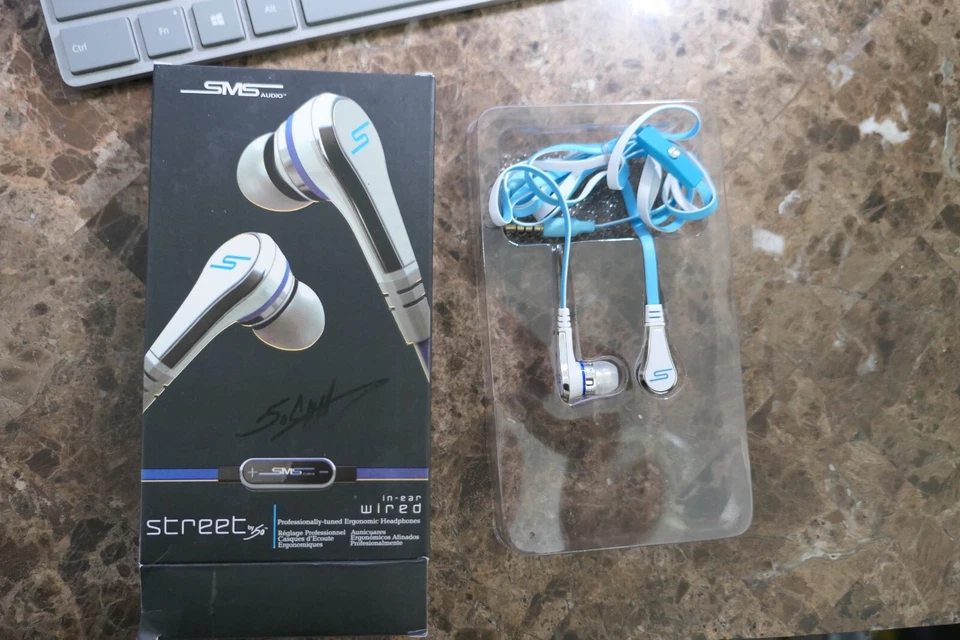 SMS Audio STREET by 50cent Wired In-ear Headphones w/Mic - Blue & White - Image 1 of 1