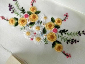 Bellavia Handtücher 100% Leinen mit Stickerei Vollstich Hand - Bild 1 von 11