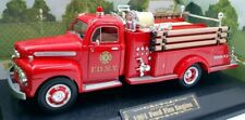 Golden Wheel 1/25 Scale Diecast 84904A - 1951 Ford Fire Engine F.D.N.Y