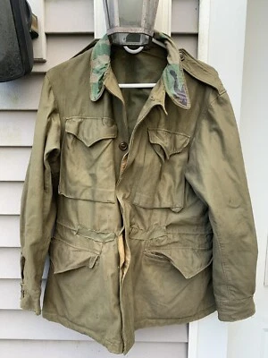 WW2 M43 FIELD JACKET UNUSUAL MODIFIED CAMOUFLAGE COVERED COLLAR - Image 1 of 4