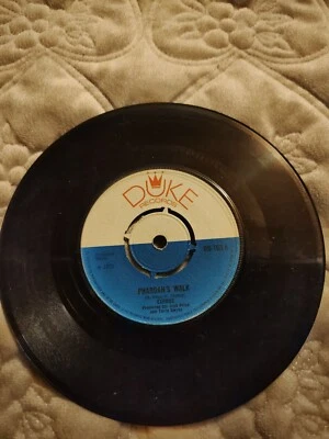 Pharaoh's Walk-Exodus.Reggae 7"45rpm.Duke VG+ - Image 1 of 2
