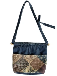 Denim Jean Purse Crossbody Shoulder Wood Dowel Gravity Close Pockets Grannycore - Picture 1 of 9