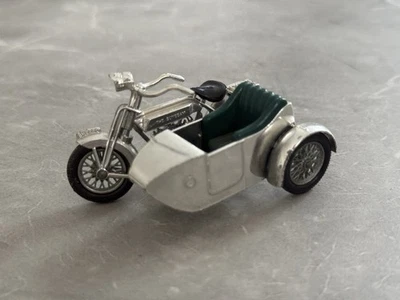 Matchbox Models of Yesteryear 1914 Sunbeam MotorCycle With Milford Sidecar Y-8 - Image 1 of 4