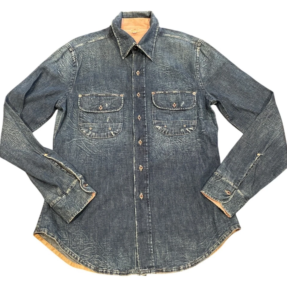 Camisa jeans masculina nova sem etiquetas Ag Adriano Goldschmied M botão bolsos frontais desgastada - Imagem 1 de 4