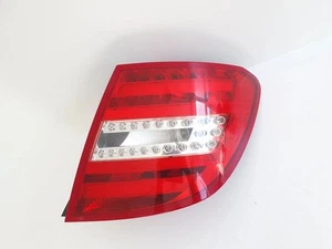 Piloto trasero derecho mercedes-benz c w204 2013 a2048204764 INM13291 - Imagen 1 de 8