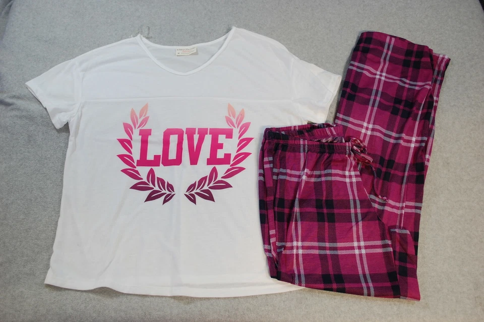 Conjunto de Pijama Feminino de Malha BRANCO S/S TOP "LOVE" Calça Xadrez Marinha Fúcsia TAMANHO M - Imagem 1 de 1