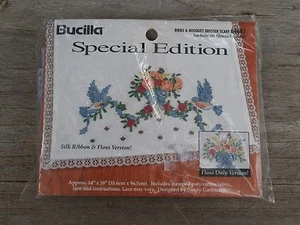 Bucilla Cross Stitch Kit - Dresser Scarf - Special Edition Sunflowers - 1997 - Picture 1 of 3