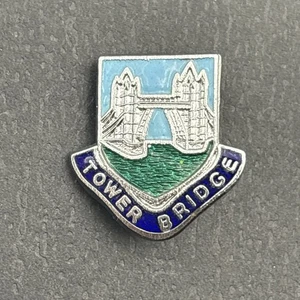Vintage Tower Bridge Anstecknadel Abzeichen UK Architektur Souvenir Reise - Bild 1 von 3