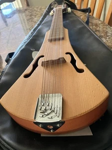 Rare Martin backpacker mandolin And Gig Bag - Picture 1 of 10
