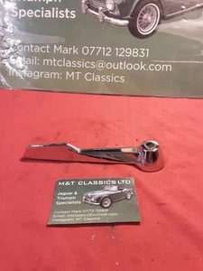 Ajustador de manija de asiento original Triumph Tr6 - Imagen 1 de 4