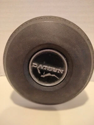 Almohadilla de bocina Datsun 280Z 1976 / 260Z 280Z / 74 75 76 Foto 1 de 4