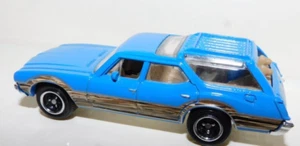 MATCHBOX  OLDSMOBILE VISTA CRUISER - Picture 1 of 3