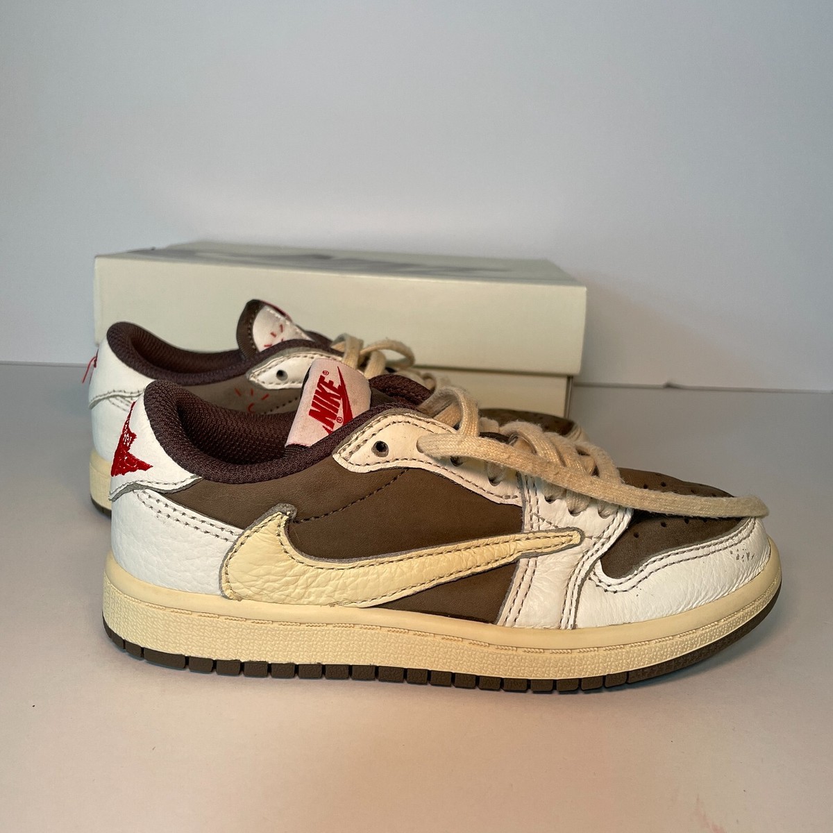 Jordan 1 Low OG x Travis Scott Reverse Mocha for Sale Jordan 1 Low OG x Travis Scott Reverse Mocha for Sale