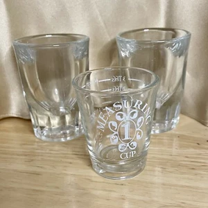 Set of 2 Heavy Bottom Shot Glasses and Measuring Cup Vintage Barware - Picture 1 of 7