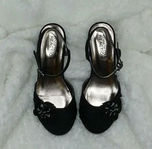 Kenneth Cole Reaction Girl's Belle Flower Dress Shoes - Picture 1 of 3