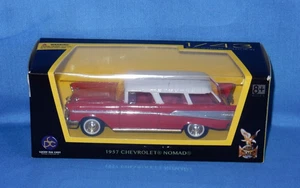 Lucky Die Cast 1957 Chevrolet Nomad Red & White 1:43 Die Cast Metal Model MIB - Foto 1 di 2