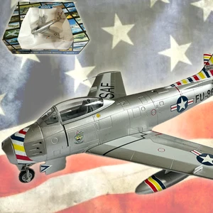 Franklin Mint 1/48 F86 SABRE GUNNERY MEET B11B192 - F86 JET FIGHTER - BRAND NEW - Picture 1 of 7