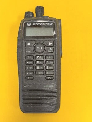 Motorola TRBO XPR6550 UHF 403-470 MHz AAH55QDH9LA1AN - No Battery - Image 1 of 4